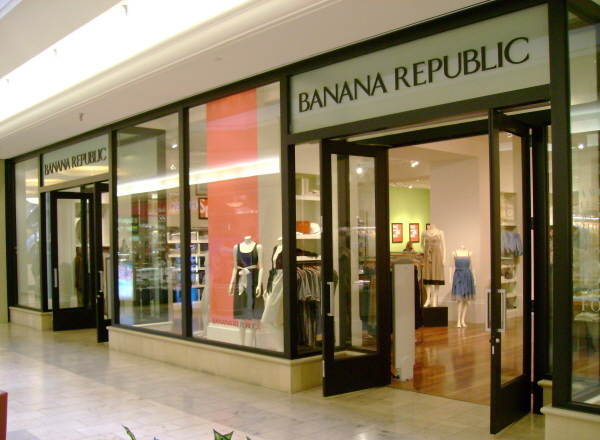 Banana Republic store